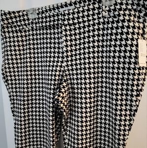 BNWT Old Navy pixie pant size 16